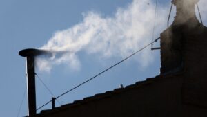 Humo blanco en el Vaticano: ¿Quién es el nuevo Papa elegido en el Cónclave 2025?