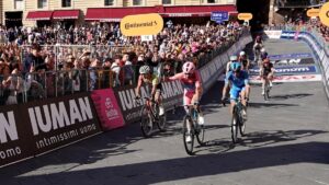 Etapa 12, Giro de Italia 2025 en vivo: Horario y dónde ver por TV y online el recorrido entre Modena y Viadana (Oglio-Po)