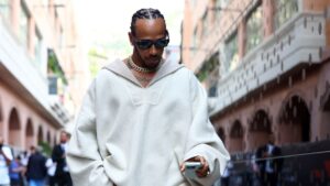 Lewis Hamilton es penalizado con tres lugares por bloquear a Verstappen en la clasificación de Mónaco