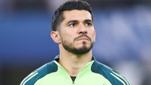 Henry Martín aclara el supuesto conflicto con Javier Aguirre: “Nunca falté al respeto a nadie”