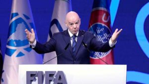 Infantino asegura que no habrá restricciones para viajar al Mundial de Clubes en Estados Unidos