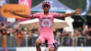 Isaac del Toro y un liderato nunca visto en el Giro de Italia