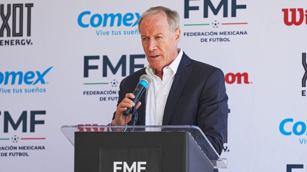 El presidente ejecutivo de la FMF lamentó la ausencia de León en el Mundial de Clubes