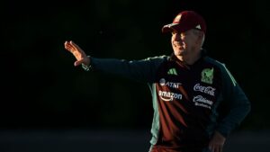 El Mundial de Clubes complica a Javier Aguirre: “Hay que armar un rompecabezas de jugadores”