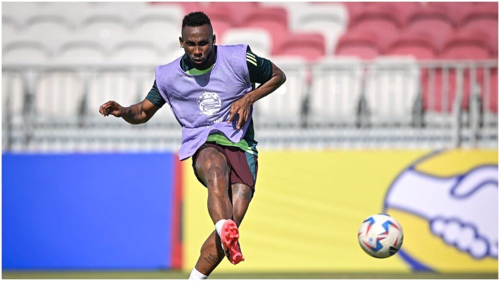 Julián Quiñones aumenta de precio en el mercado | Imago7