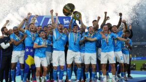 ¡La Serie A es Azzurri! Napoli celebra por todo lo alto su cuarto título de liga