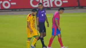 Emotivo empate entre Marquense y Municipal por la semifinal ida del Clausura