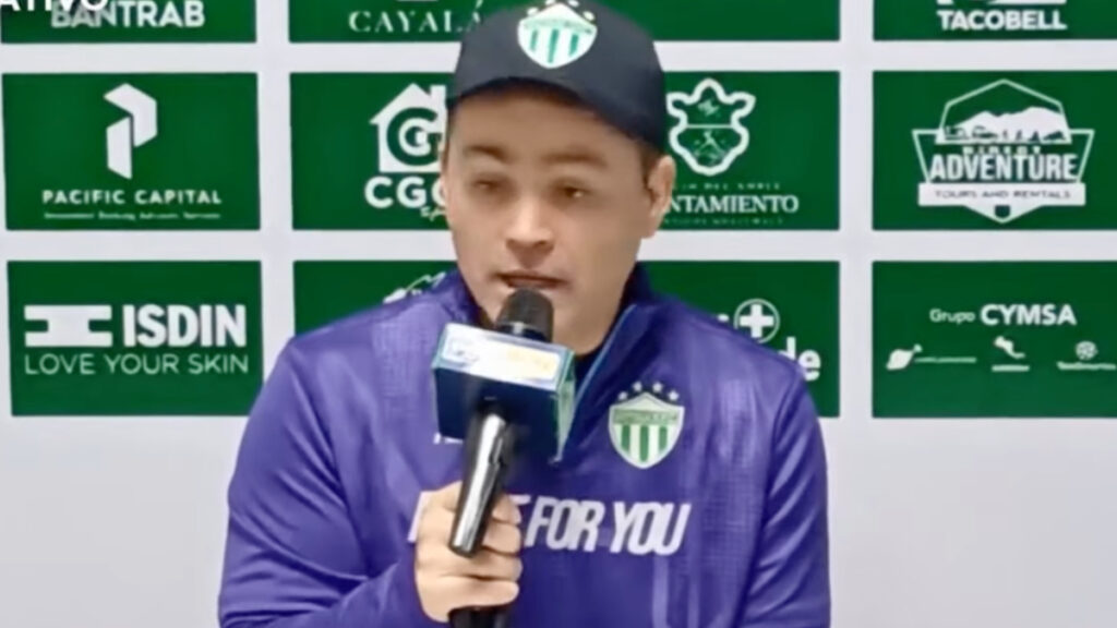 López López, durante una conferencia con Antigua. (MarprensaTV)