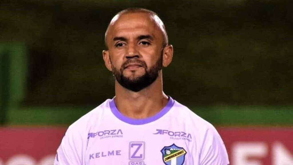 Moyo Contreras continuará en Comunicaciones. (Cremas oficial)