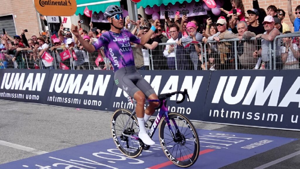 Luke Plapp Giro De Italia