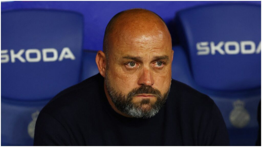 Manolo González, técnico del Espanyol, celebra la permanencia | Reuters