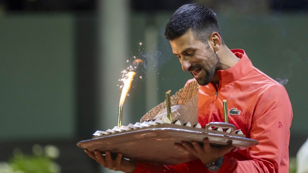 Novak Djokovic celebrando su cumpleaños