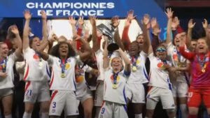 El Olympique Lyon golea al PSG y se queda con el título de la Arkema Premier League 2025