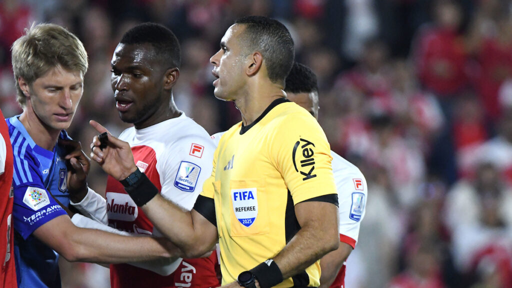 Carlos Ortega, en un partido. - Vizzor Image.