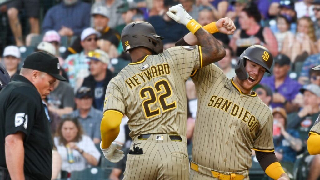 Los Padres logran el récord de franquicia al vencer 21-0 a los Rockies