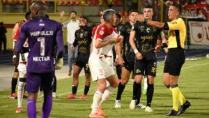 Daniel Torres, sobre la afición de Santa Fe: “Ganamos, pero no por nuestra hinchada”