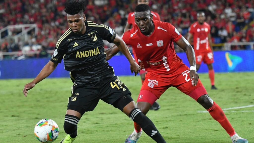 Luis Mario Marimón jugando con Millonarios en la Liga BetPlay / Vizzor