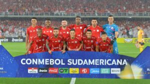 América de Cali, con un ojo puesto en Argentina para definir su futuro en la Copa Sudamericana
