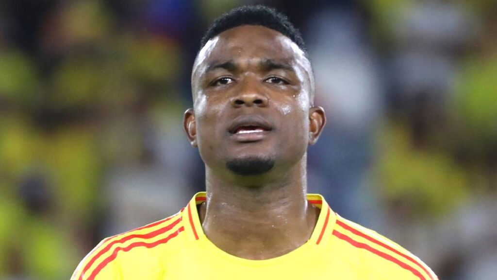 Jhon Córdoba, lesionado en la Selección Colombia / Vizzor