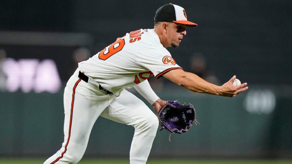 Ramón Urías con los Baltimore Orioles