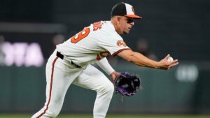¡Dura baja en Baltimore! Los Orioles ponen a Ramón Urías en la lista de lesionados