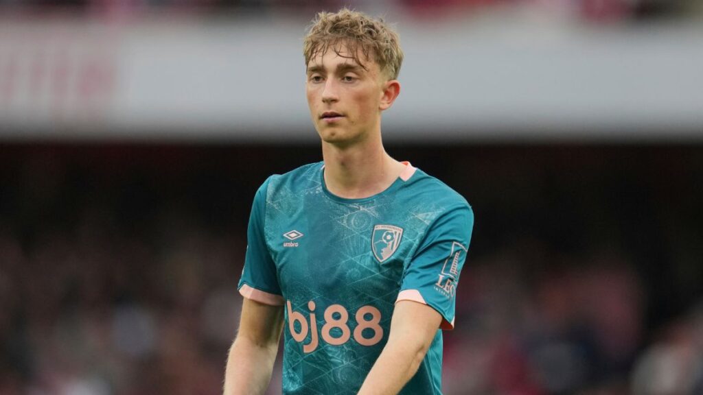 Dean Huijsen está cerca de ser nuevo jugador del Real Madrid después de que el club blanco pagara su cláusula