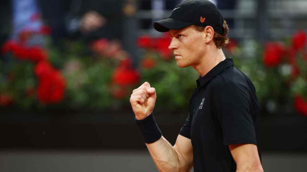 Sinner vence a Ruud en cuartos del Abierto de Roma