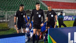 Gravísima denuncia en Colombia: VAR no habría podido actuar en Tunja por mala iluminación