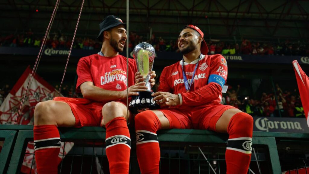 Paulinho y Alexis Vega