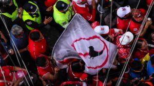 ¡Caos! La previa de la final de la Liga MX se mancha con altercados en las afueras del Nemesio Diez