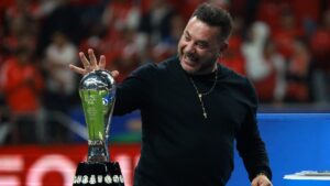 Antonio ‘Turco’ Mohamed empata un histórico récord de Nacho Trelles y Víctor Manuel Vucetich