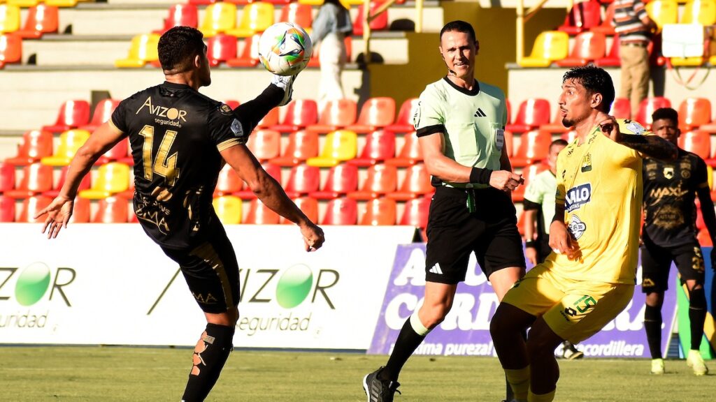 Llaneros vs Bucaramanga