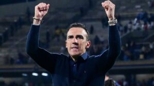 Vicente Sánchez: De bomberazo, a buscar ser doble finalista con Cruz Azul