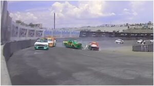 Tato Sánchez y Sol Díaz tienen un terrible choque en la NASCAR Trucks México Series de Querétaro