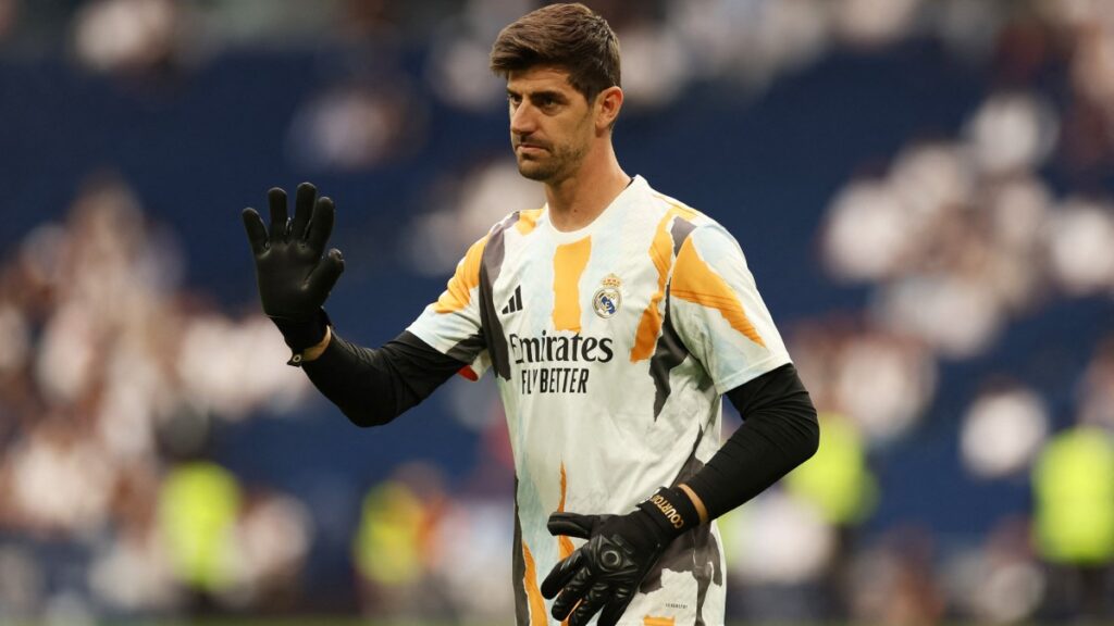 Thibaut Cortois se cae de la convocatoria de Bélgica por una sacroilitis