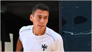 Pablo Bennevendo le abre las puertas a Héctor Moreno en Pumas
