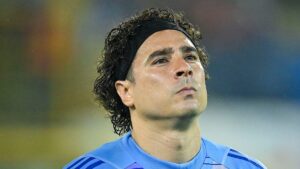 ¡Se quedan en la Primeira Liga! El AVS sin Memo Ochoa salva la categoría