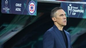 La salida de Vicente Sánchez de Cruz Azul sería prácticamente un hecho