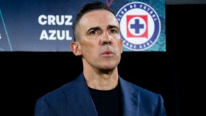 ¿Se equivoca Cruz Azul en dejar salir a Vicente Sánchez?
