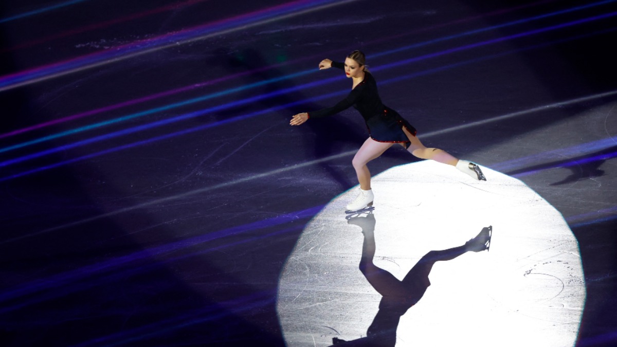 Loena Hendrickx lleva a Britney Spears al hielo