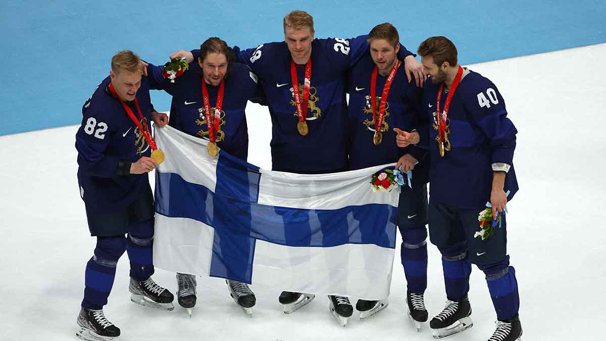 Finlandia: El camino hacia su primer oro en hockey sobre hielo