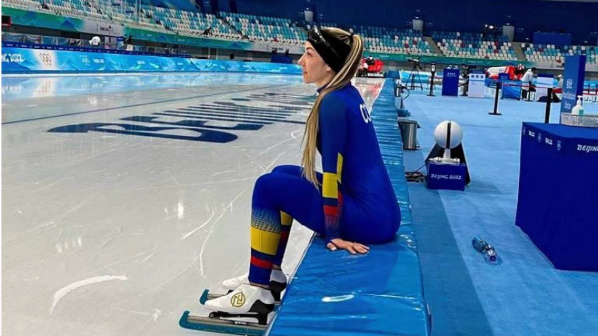 Laura Gómez recibe un emotivo mensaje desde Colombia antes de su debut en Beijing 2022