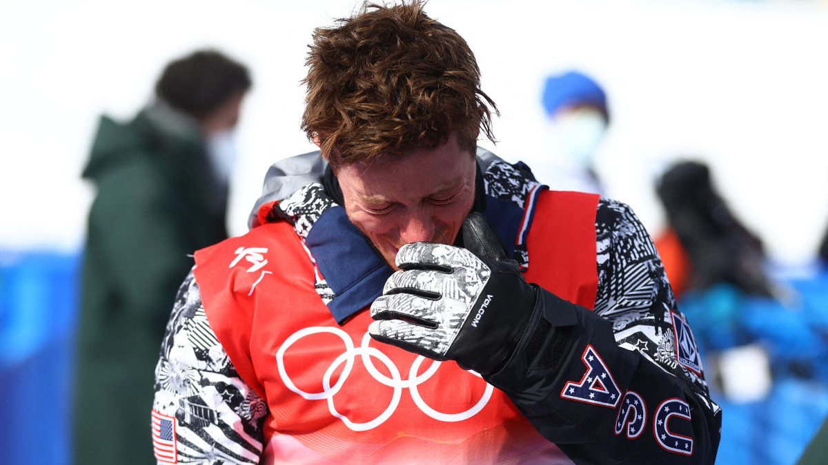 Shaun White, desconsolado por su derrota en Beijing 2022